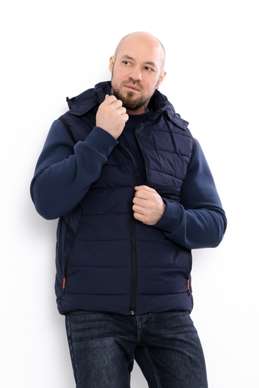 Жилетка чоловіча